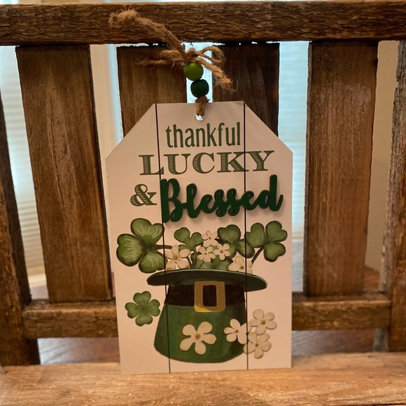 St. Patricks Day Wall Decor Set Of 3, Shamrock Decor, Thankful Lucky & Blessed - Picture 6 of 16